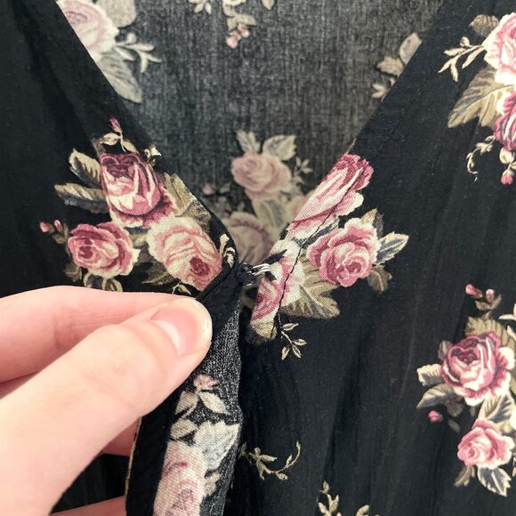 AMERICAN EAGLE AEO AE Wrap Romper Black Pink Floral Rose Long Sleeve Bell Sleeve - Picture 8 of 16